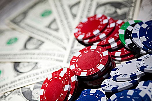 UPO77 aplikasi mobile Android iOS tampilan antarmuka betting yang responsif